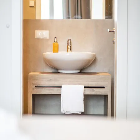 Spacious Penthouse For 9 People Apartmán *